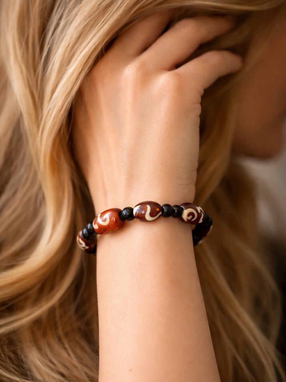 Vintage Glass Beads Stretch Bracelet - Picture 5 of 5